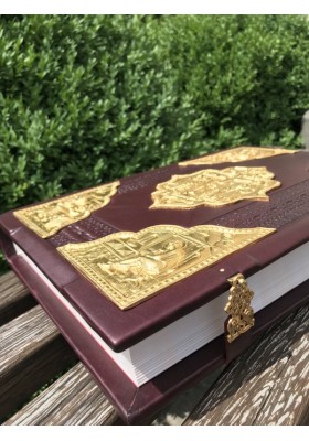 Євангеліє з позолоченими накладками 25х35см