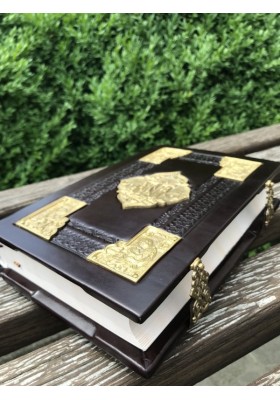 Євангеліє з латунними накладками 17х23см